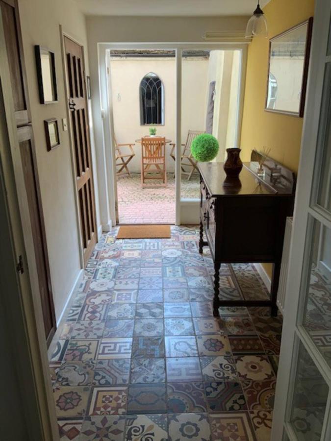 Pass The Keys Magical Period House In The Heart Of Ludlow Luaran gambar