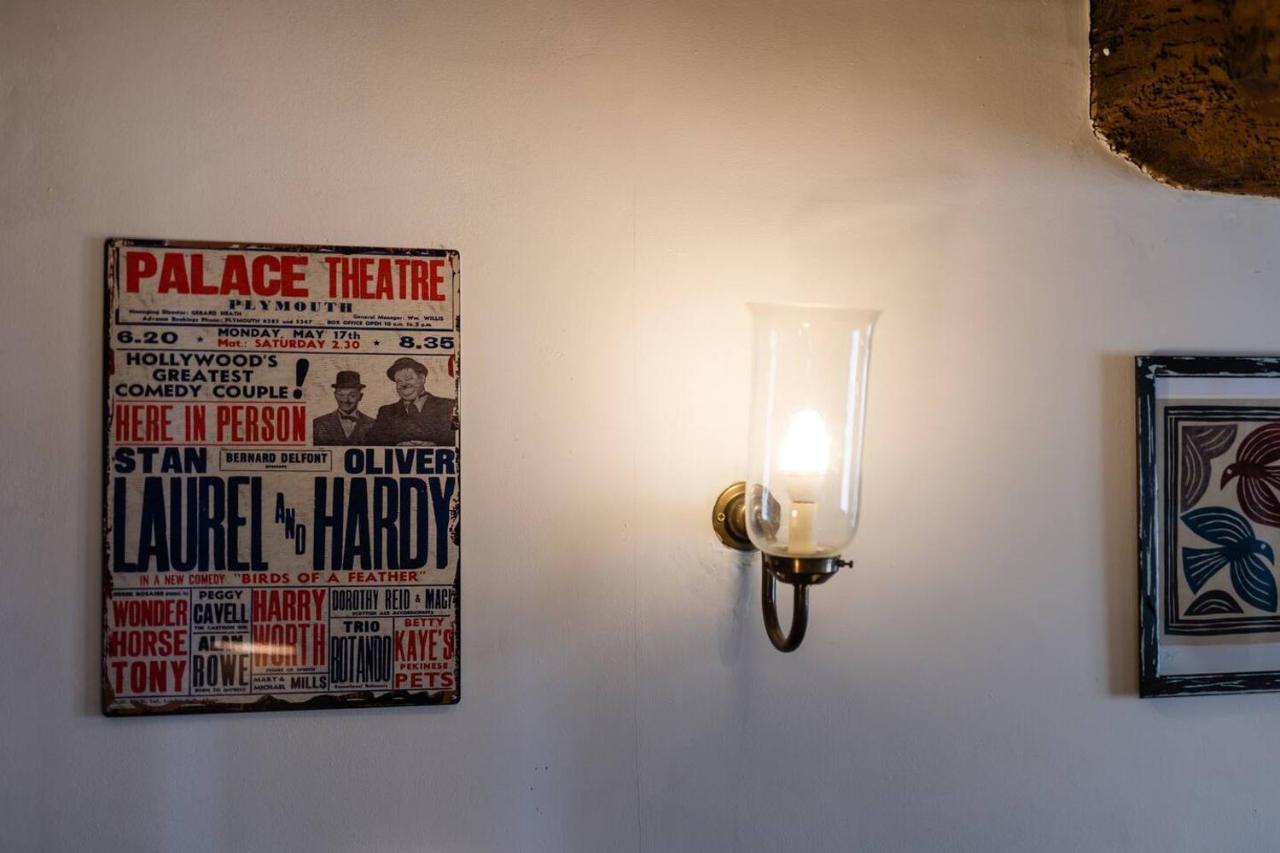Pass The Keys Magical Period House In The Heart Of Ludlow Luaran gambar