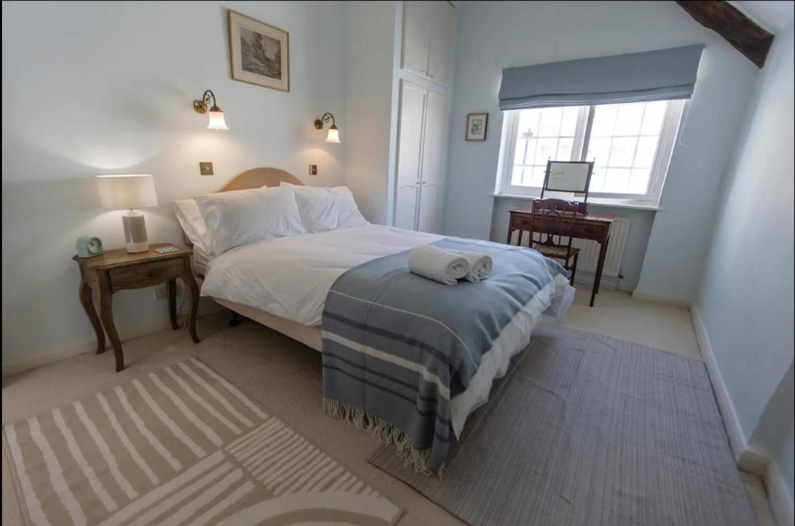 Pass The Keys Magical Period House In The Heart Of Ludlow Luaran gambar